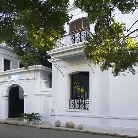 Le Dupleix Hotel Pondicherry Exterior photo