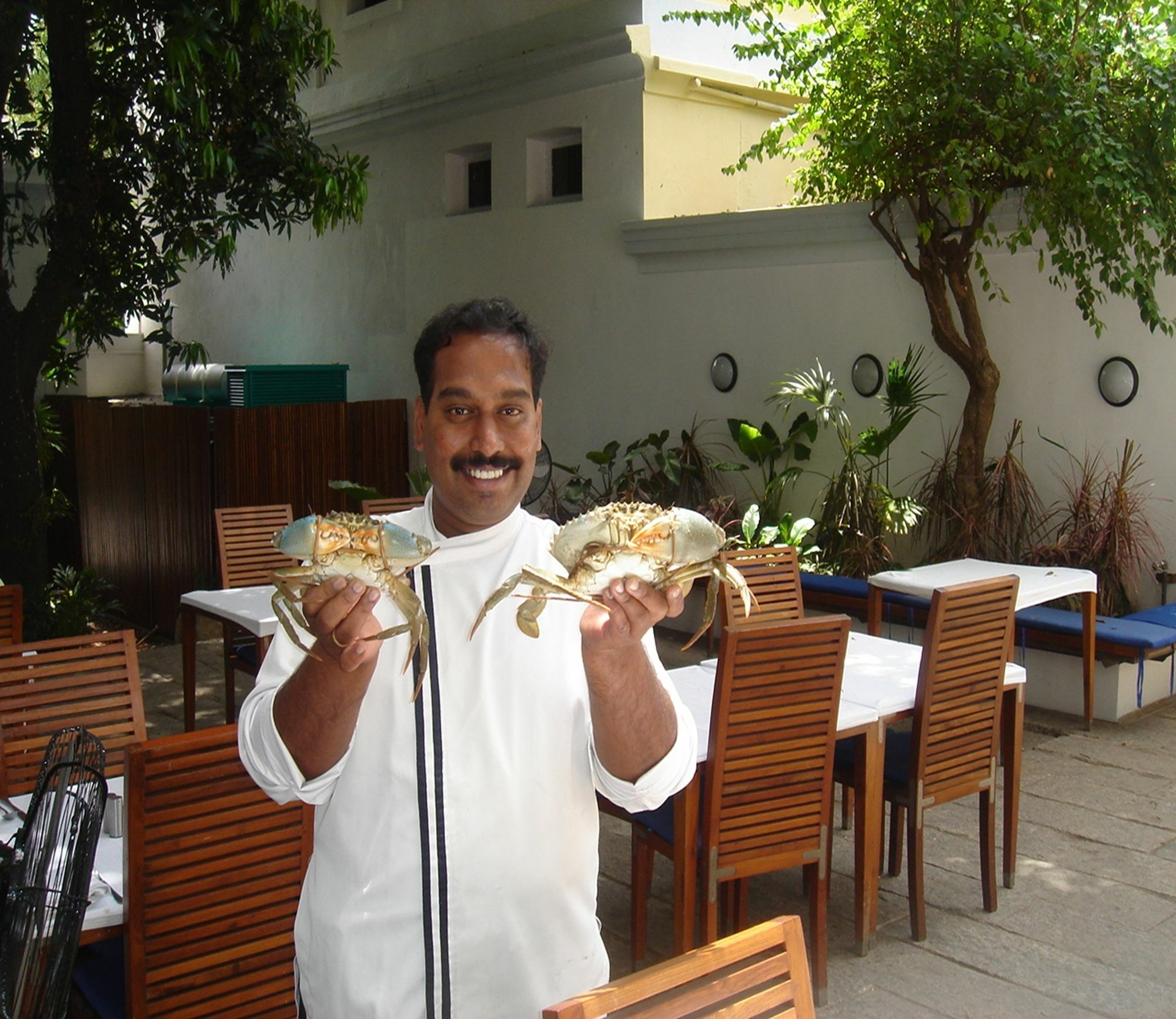 Le Dupleix Hotel Pondicherry Exterior photo